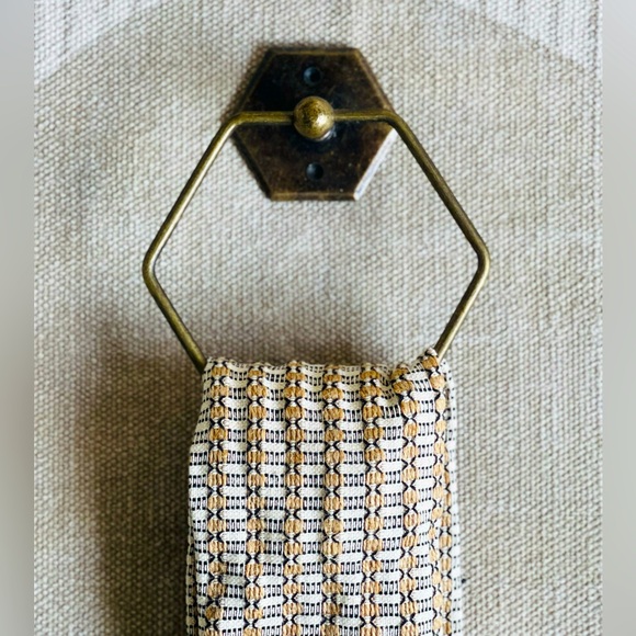 Antique Brass Hexagon Towel Ring - Picture 1 of 7